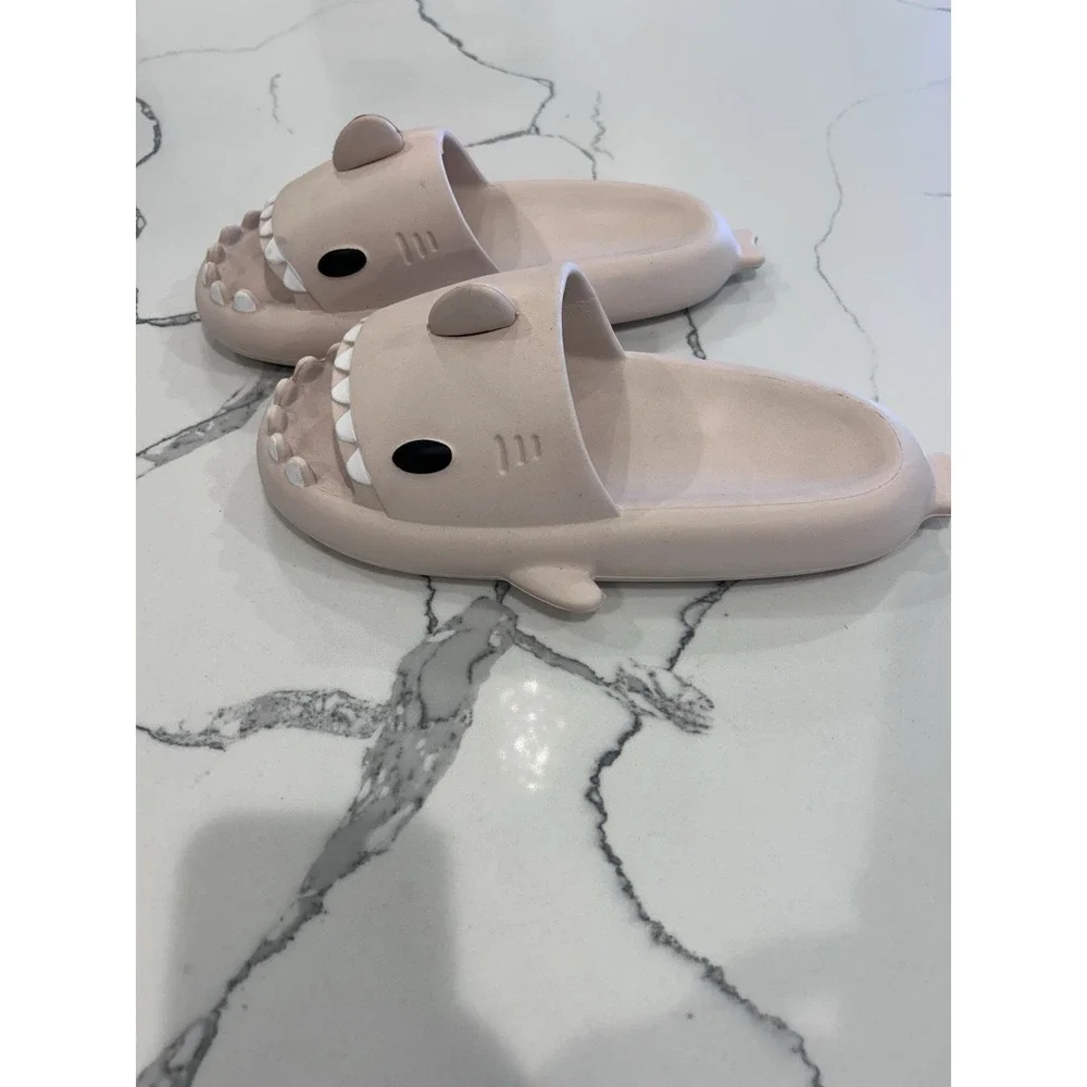 Men's Light Pink Shark Slide Sandals Lightweight 3D Slip-On EU 44-45 US 11.5
